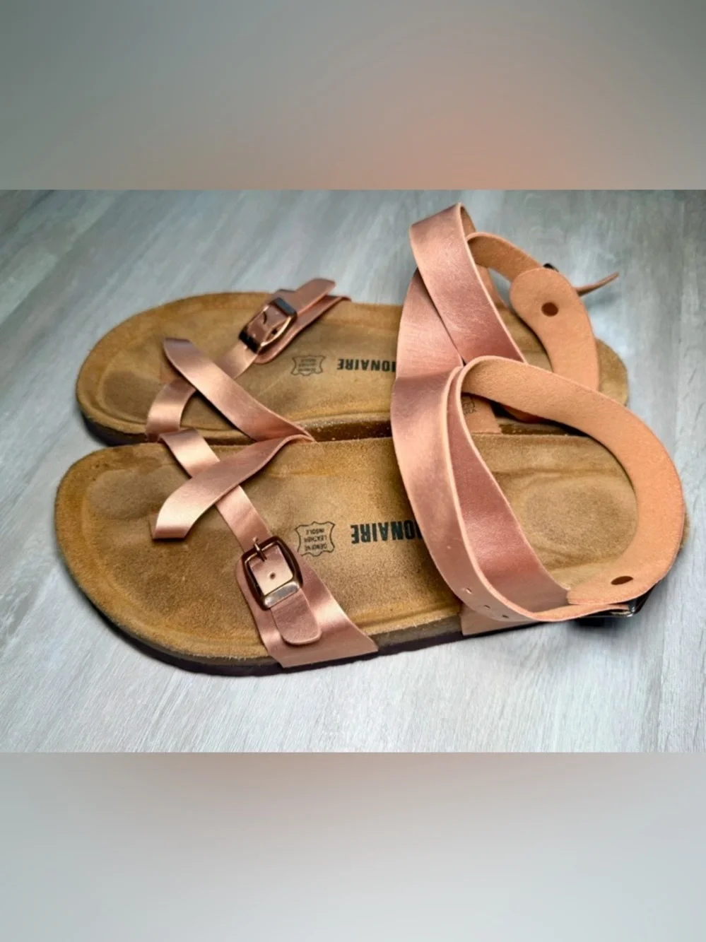 CUSHIONAIRE Size 9.5M Lara Cork footbed Sandal Rose Gold Genuine Leather strap